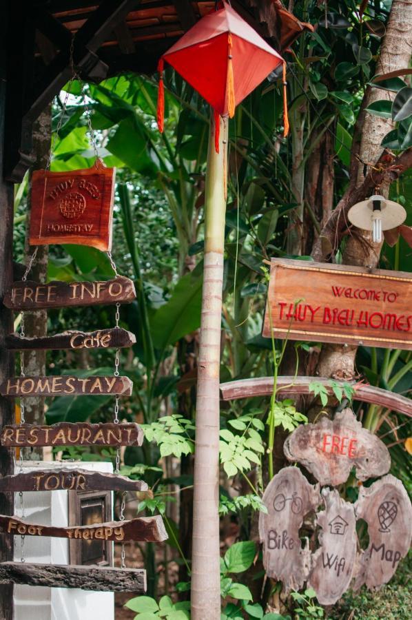 Thuy Bieu Homestay フエ エクステリア 写真